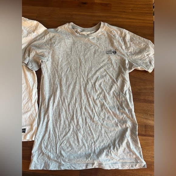 2 Mountain Hardwear Shirts, men’s M - Picture 5 of 15